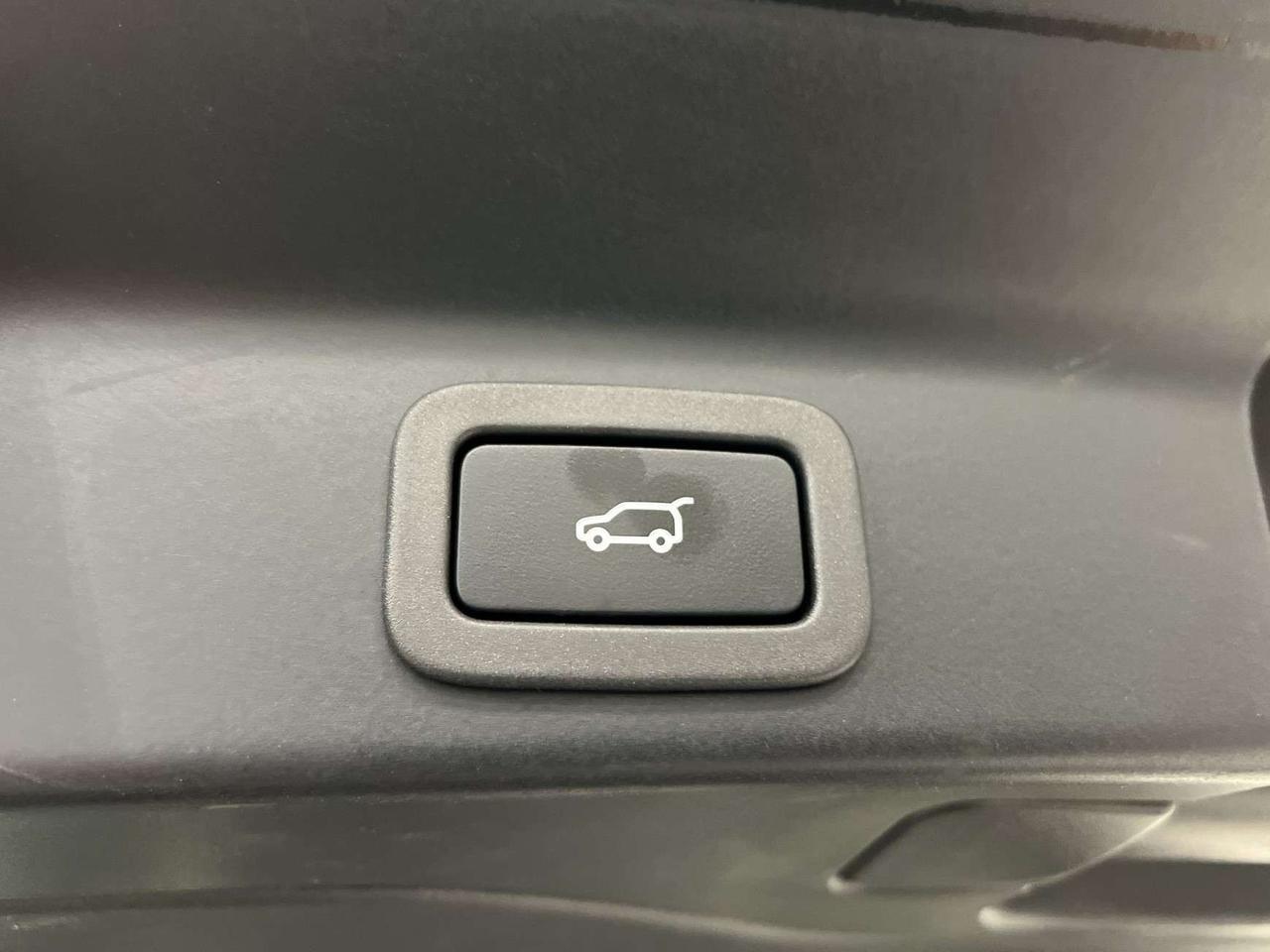2020 Jaguar F-PACE S AWD | 380HP SUPERCHARGED V6 | LEATHER Photo