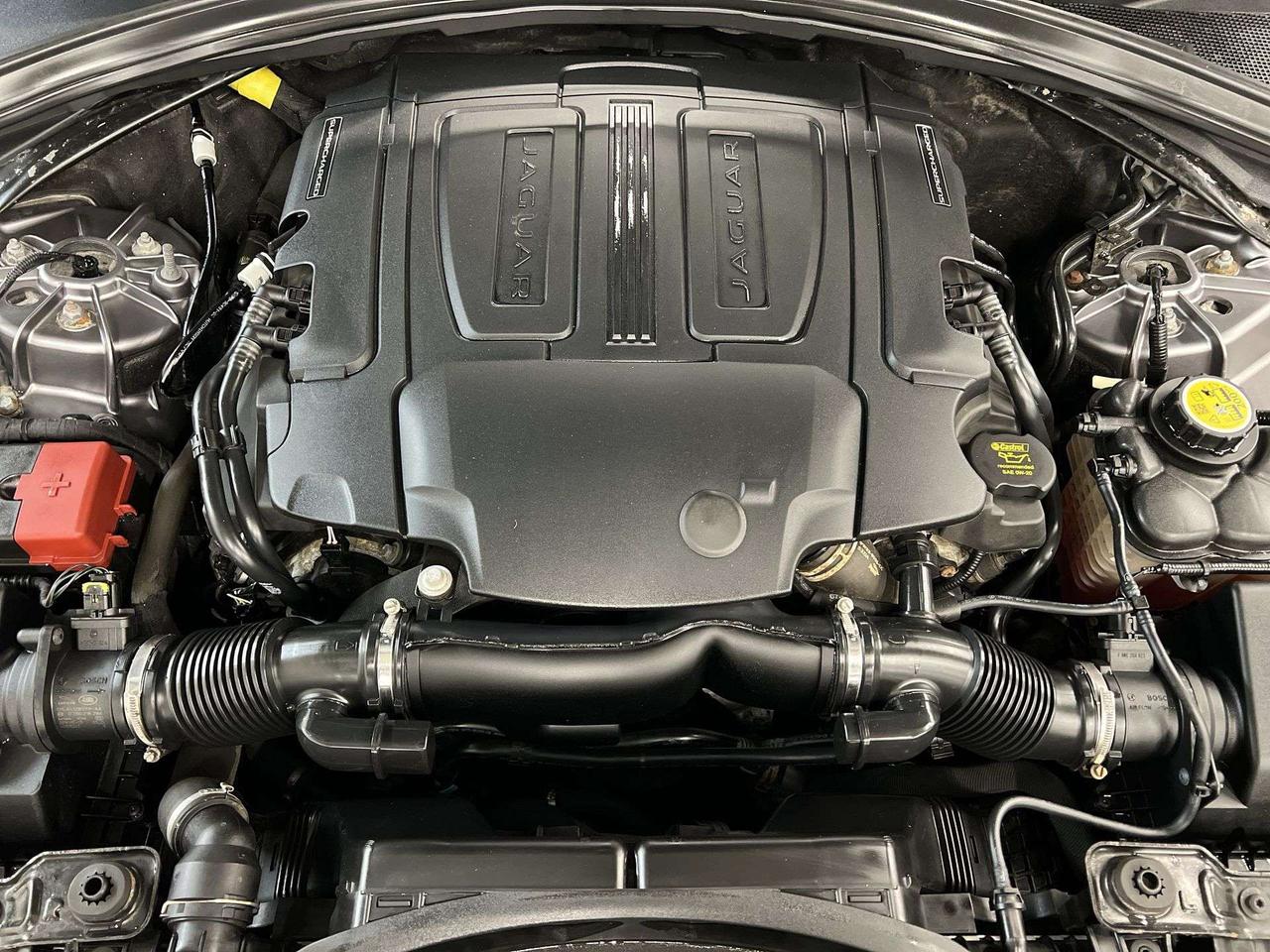 2020 Jaguar F-PACE S AWD | 380HP SUPERCHARGED V6 | LEATHER Photo
