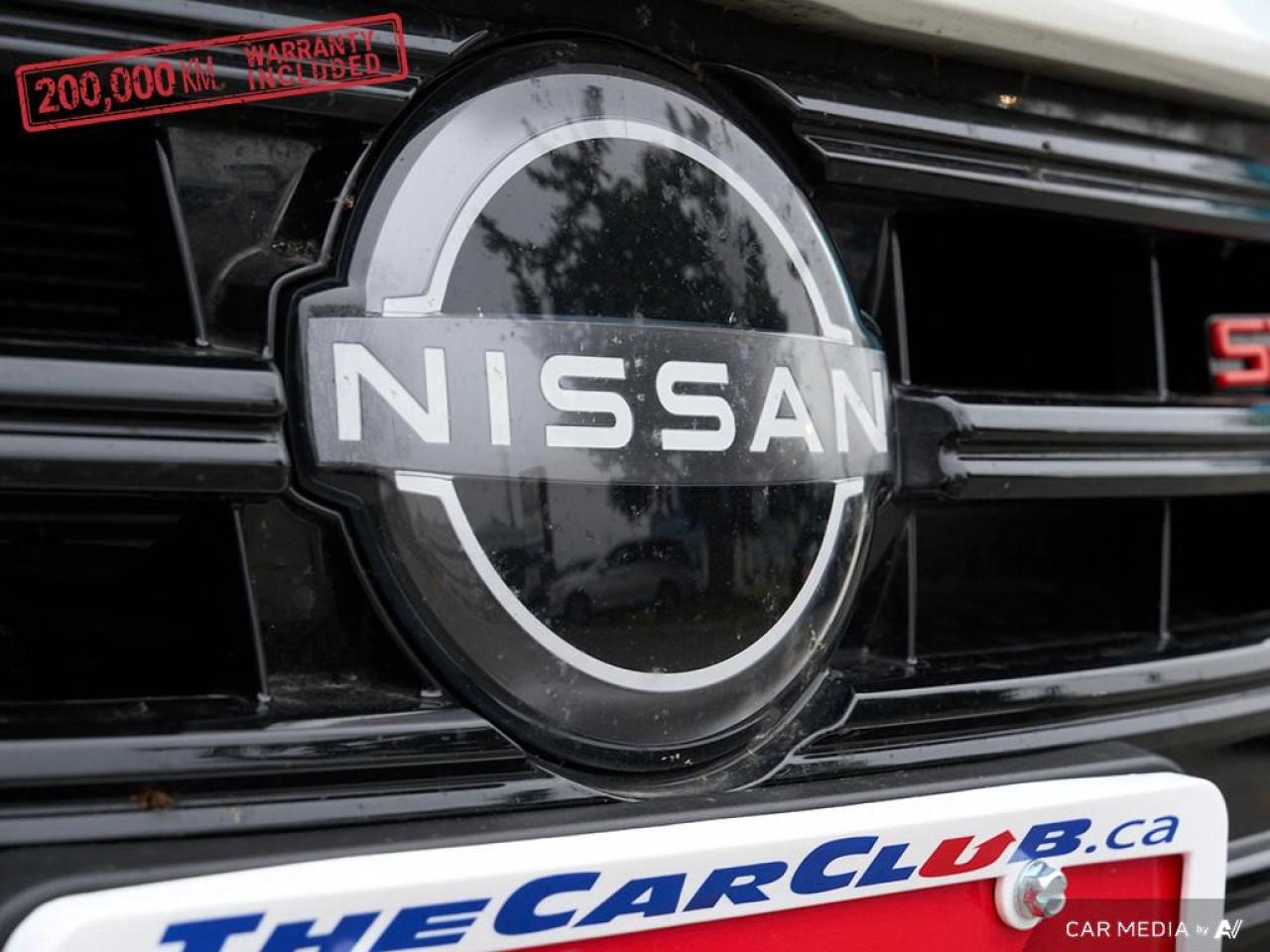 2023 Nissan Versa SR