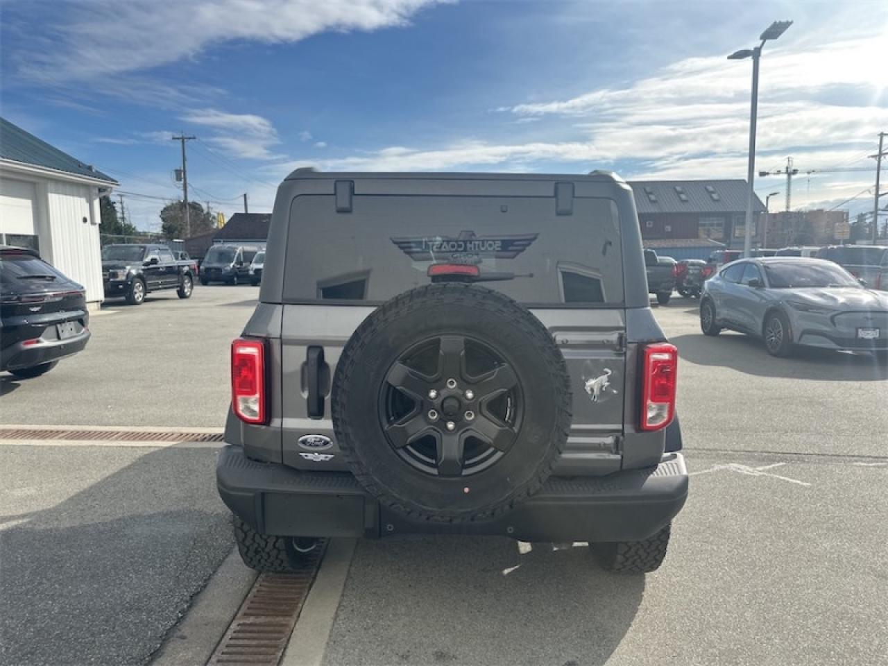 2024 Ford Bronco Black Diamond  - Heated Seats Photo