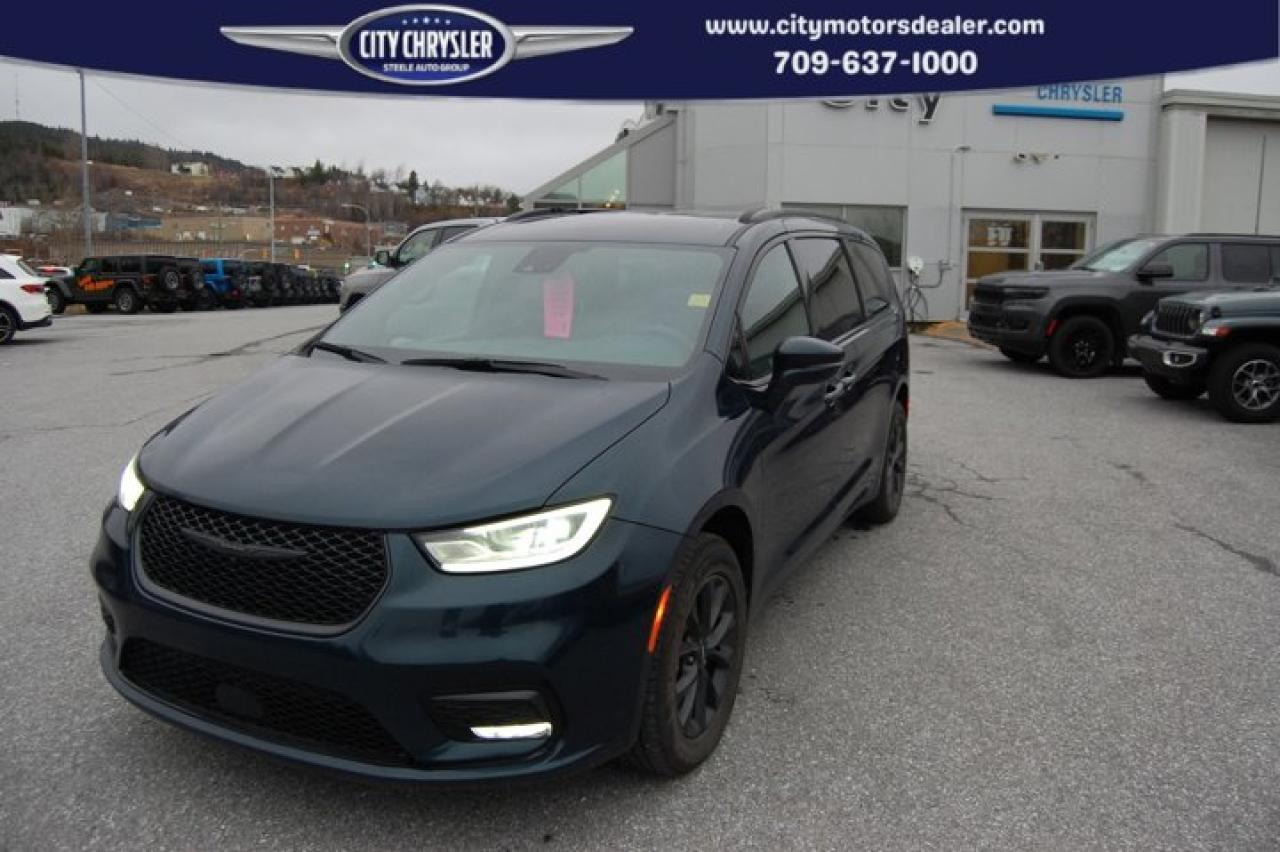 Used 2022 Chrysler Pacifica Touring for sale in Corner Brook, NL