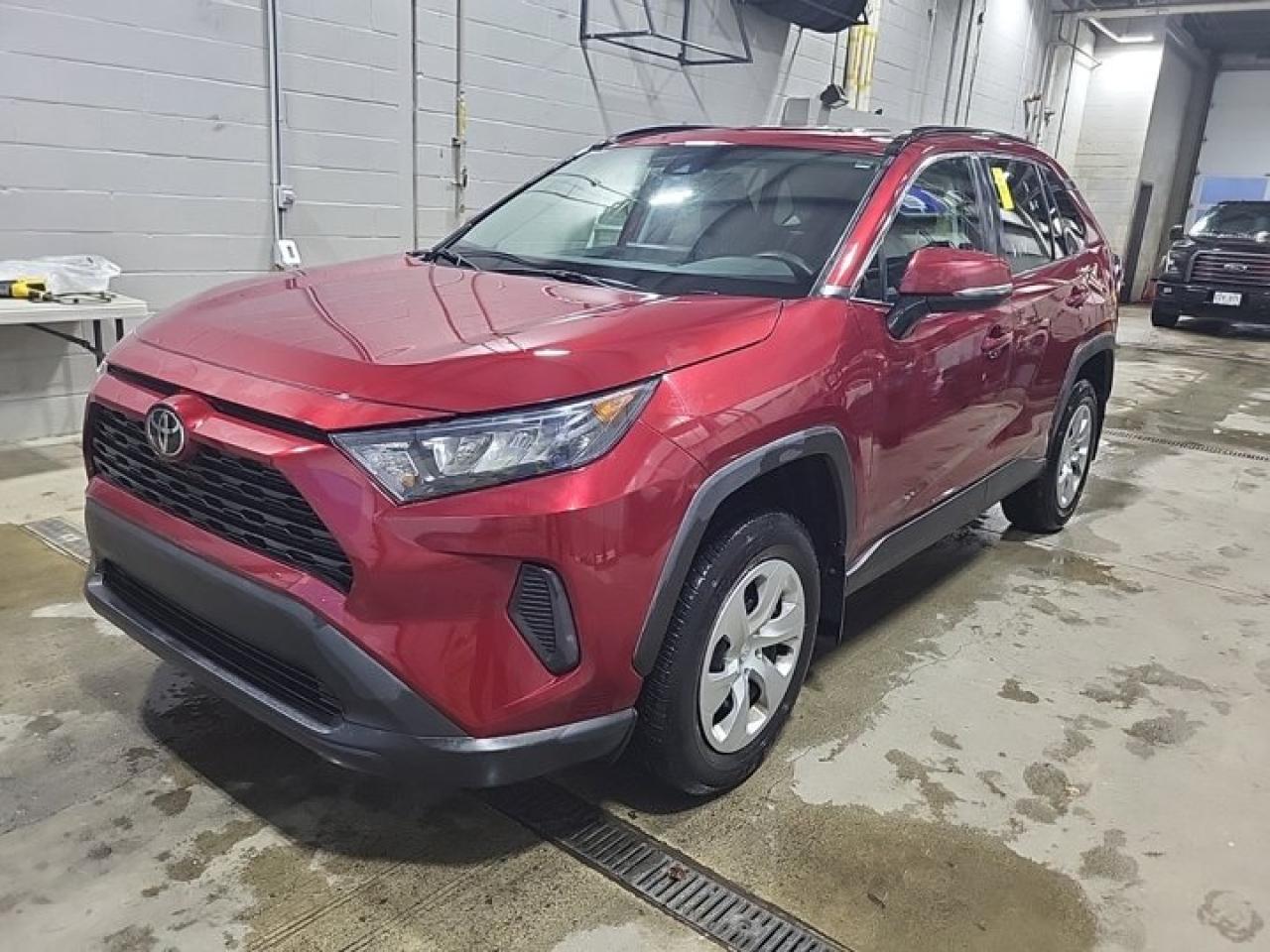 Used 2020 Toyota RAV4 LE AWD | Radar Cruise | Heated Seats | Bluetooth | Rear Camera and more! for sale in Guelph, ON