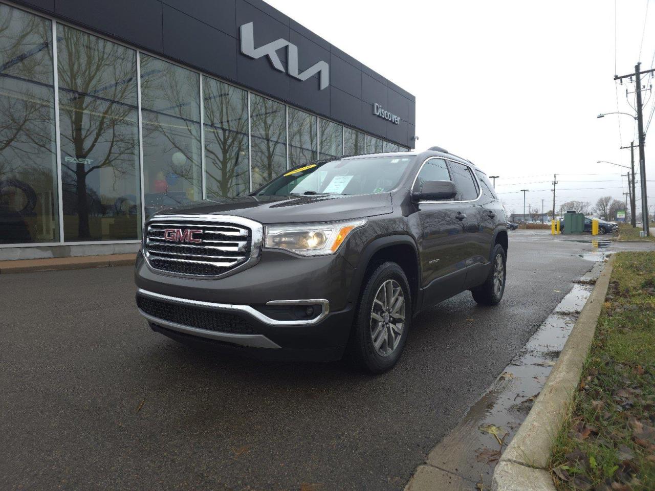 Used 2019 GMC Acadia SLE-2 for sale in Charlottetown, PE