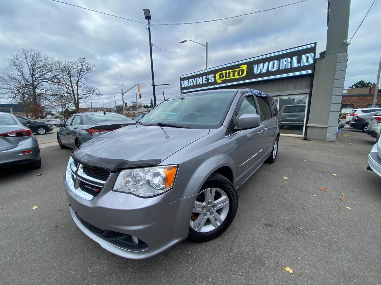 Used 2014 Dodge Grand Caravan Crew Plus for sale in Hamilton, ON