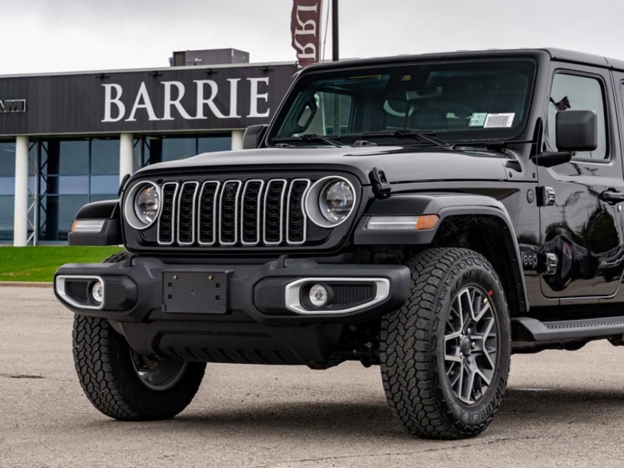 2025 Jeep Wrangler Sahara Photo