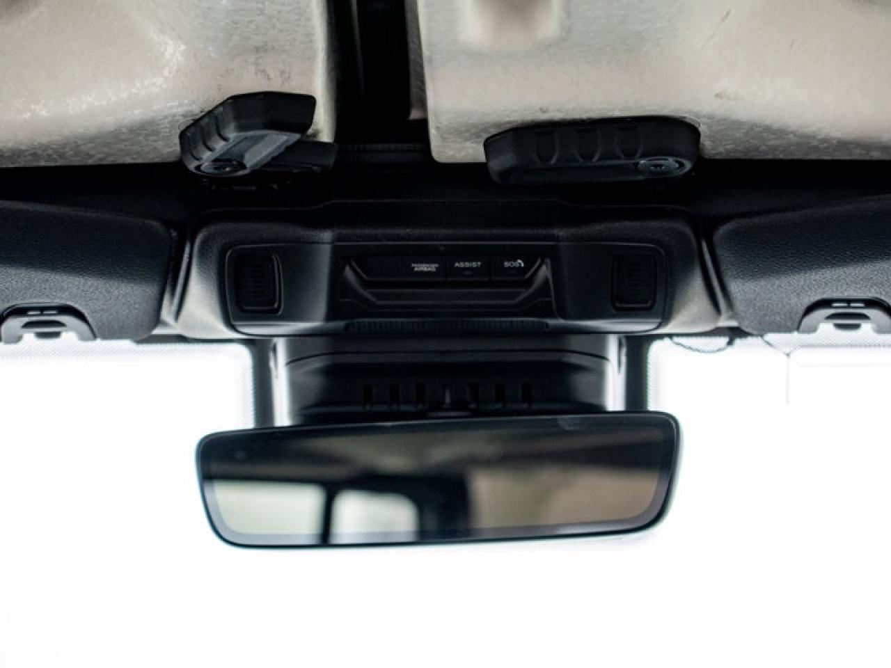 2025 Jeep Wrangler Sahara Photo