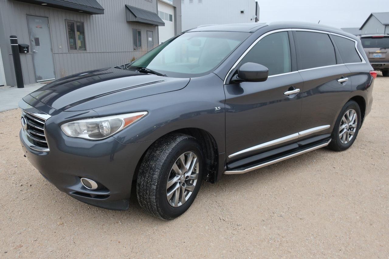 Used 2014 Infiniti QX60 QX60  AWD Luxury 7 seater SUV only 128,000 km remote start leather for sale in West Saint Paul, MB