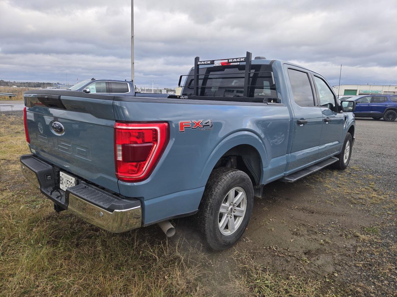 2023 Ford F-150 XLT  SUPERCREW - Photo #4