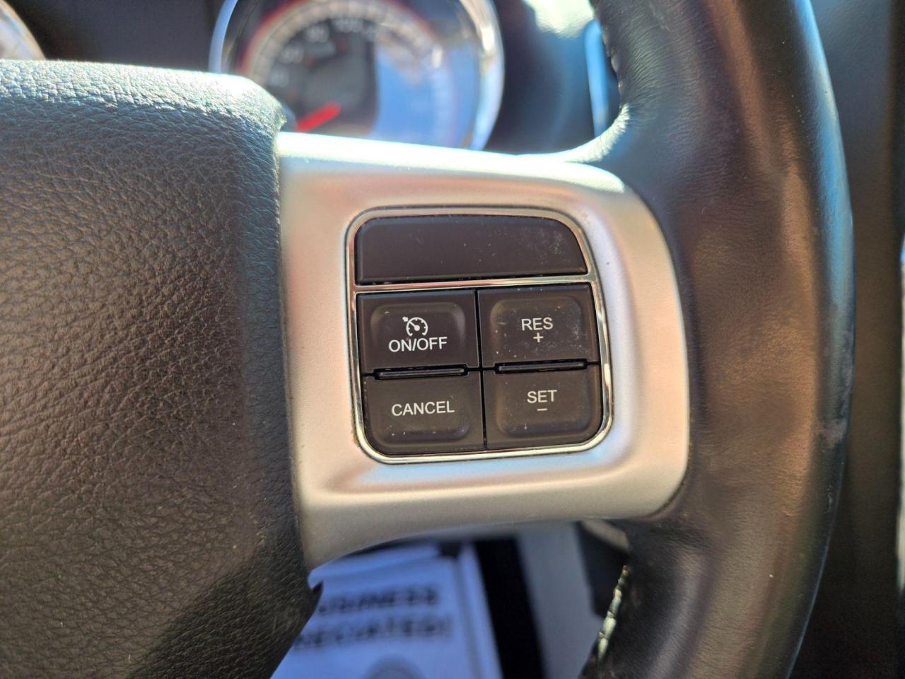 2017 Dodge Grand Caravan SXT Photo