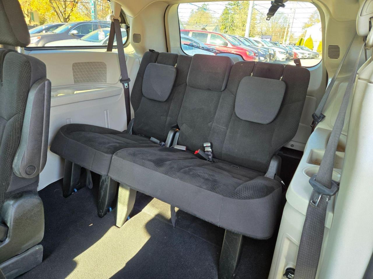 2017 Dodge Grand Caravan SXT Photo