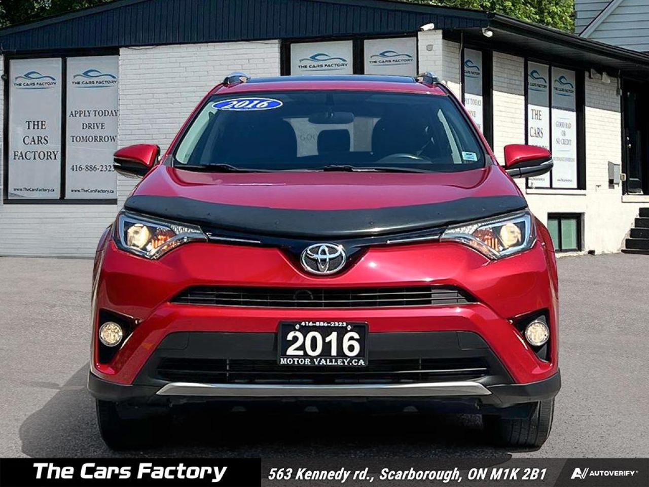 2016 Toyota RAV4 XLE AWD Sunroof / Camera / No Accident! - Photo #2