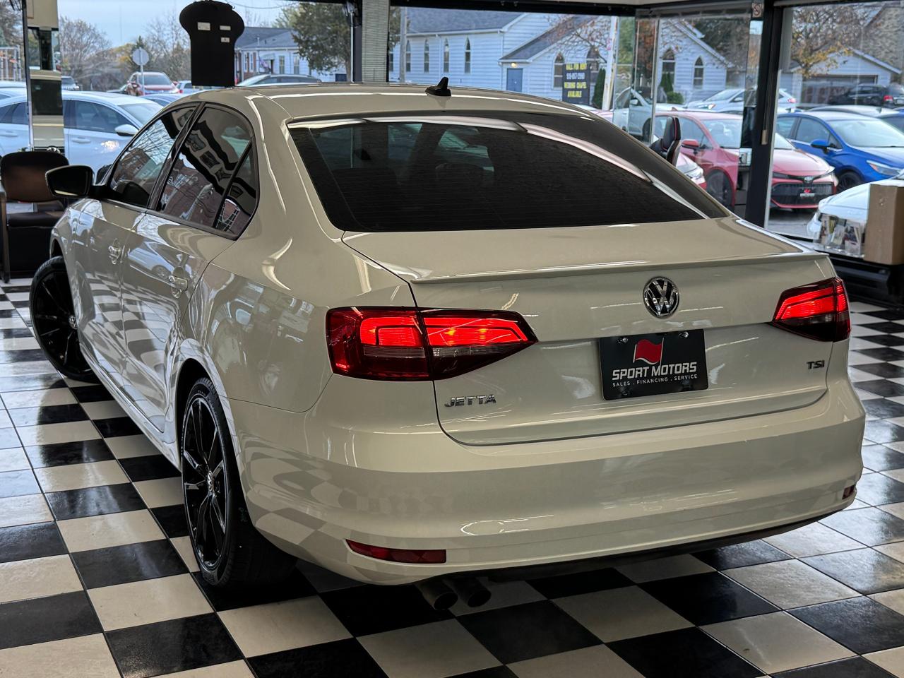 2017 Volkswagen Jetta Trendline+Tinted+ApplePlay+One Owner! CLEAN CARFAX - Photo #14