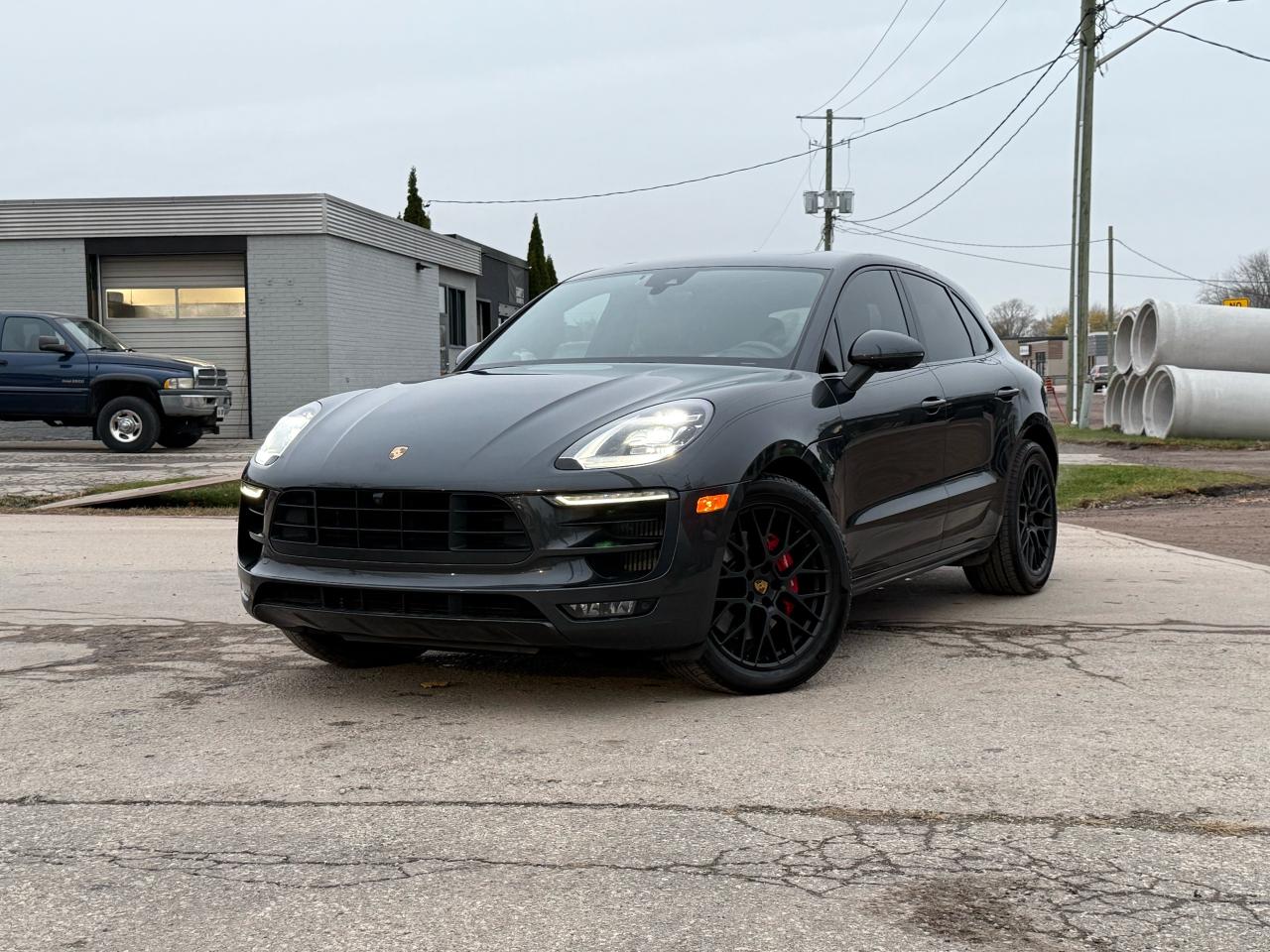 Used 2017 Porsche Macan GTS PORSCHEFCTRYWARRANTY|NAVI|BACKUP for sale in Oakville, ON