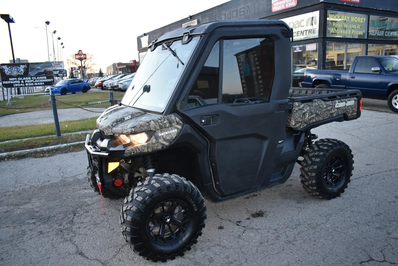 Used 2019 Can-Am DEFENDER XT CAB HD10  for sale in Winnipeg, MB