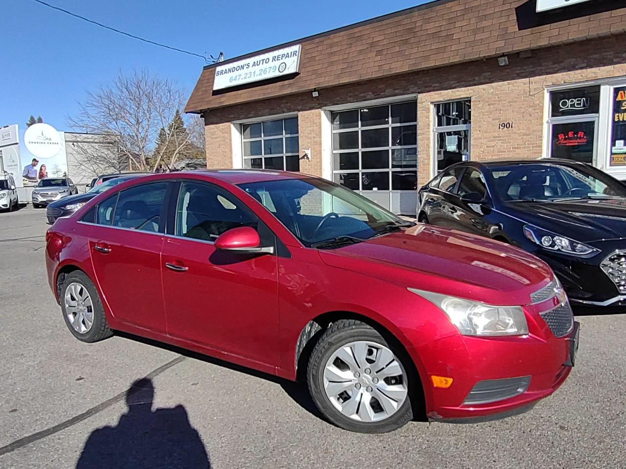 2011 Chevrolet Cruze 4dr Sdn LTZ Turbo w/1SA - Photo #11