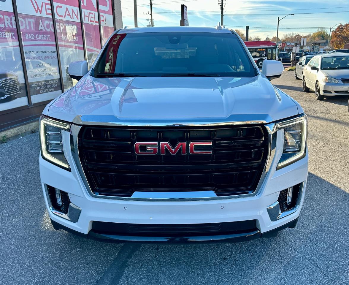 2022 GMC Yukon XL 4WD 4DR SLE Photo2