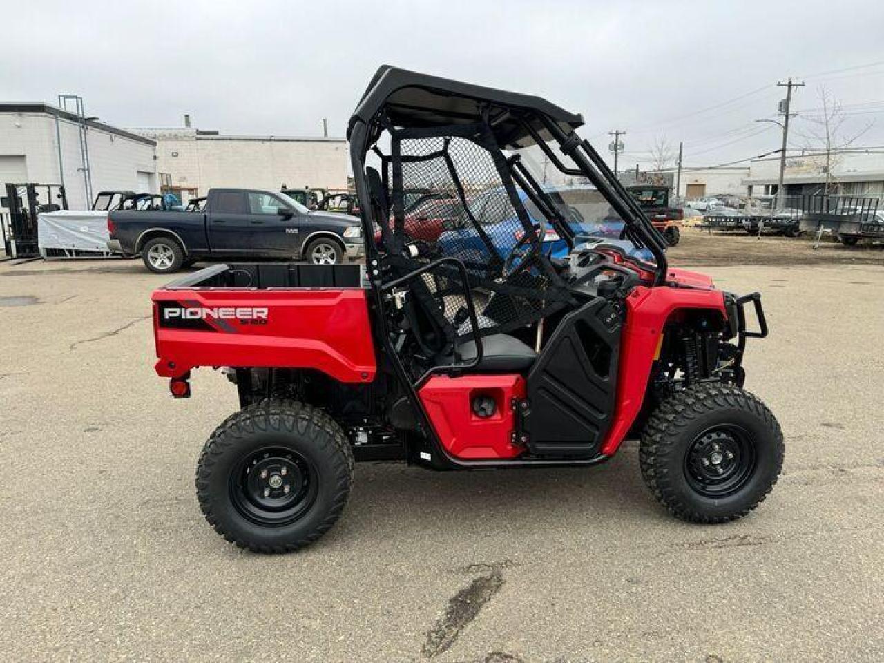 2025 Honda Pioneer 520 $111 B/W - Photo #5