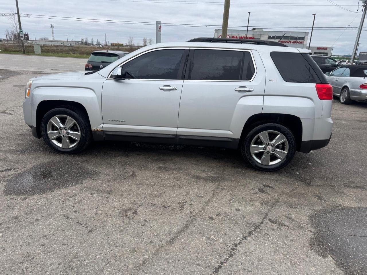 2015 GMC Terrain SLT, WELL SERVICED, AWD, CERTIFIED - Photo #2