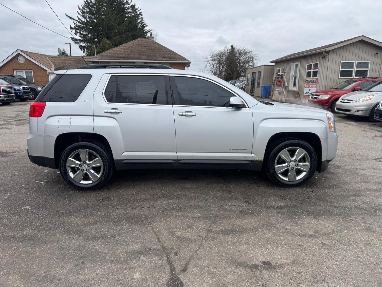 2015 GMC Terrain SLT, WELL SERVICED, AWD, CERTIFIED - Photo #6