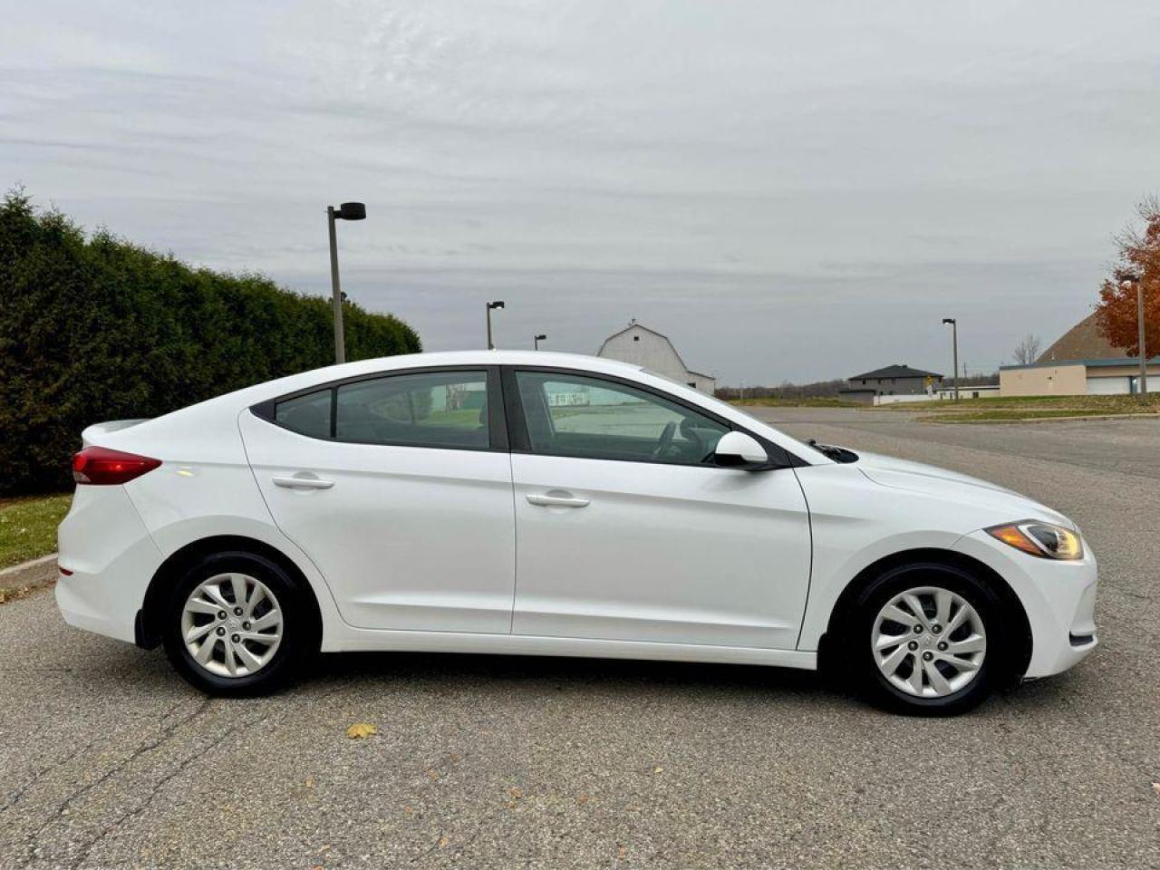 2017 Hyundai Elantra No Accidents - Safety Included - Photo #6