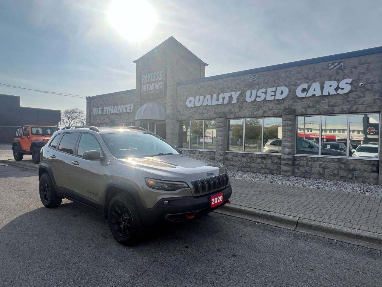 Used 2020 Jeep Cherokee Trailhawk for sale in Sarnia, ON