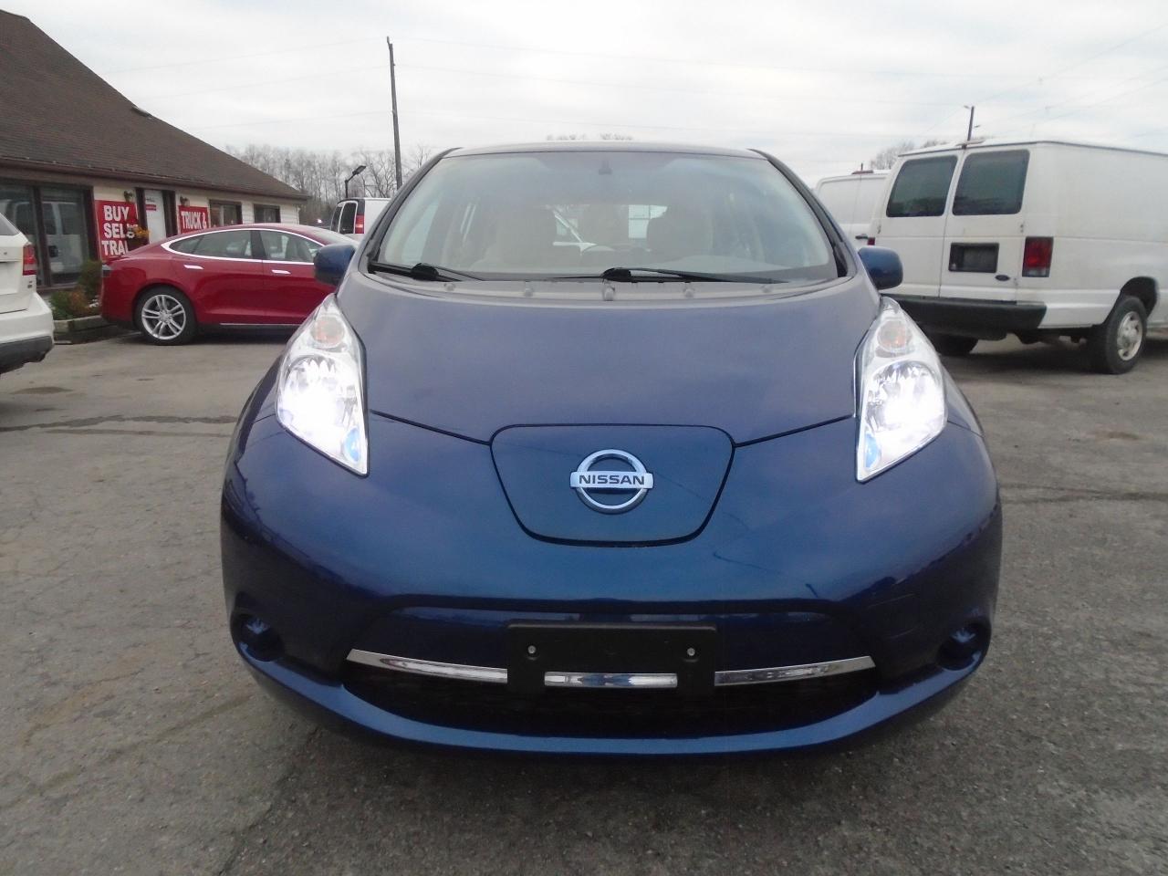 2016 Nissan Leaf Electric 4dr HB SV - Photo #3