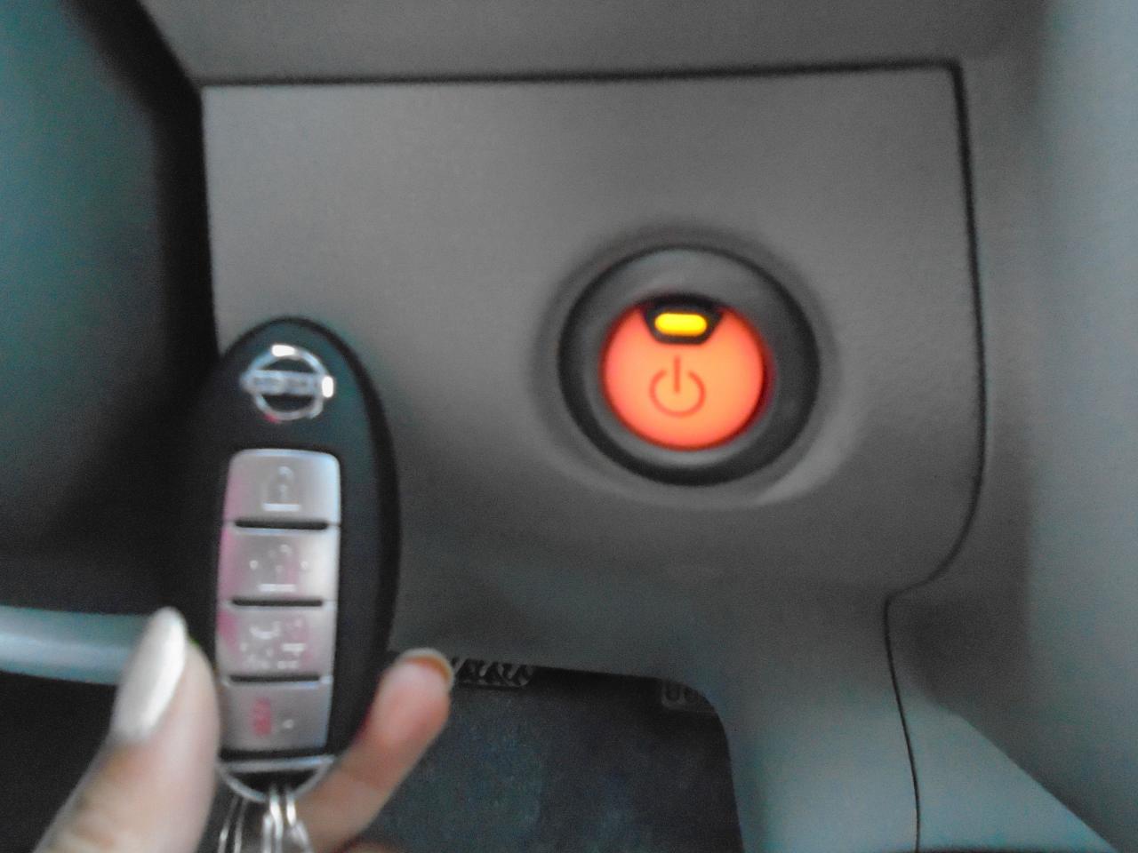 2016 Nissan Leaf Electric 4dr HB SV - Photo #13