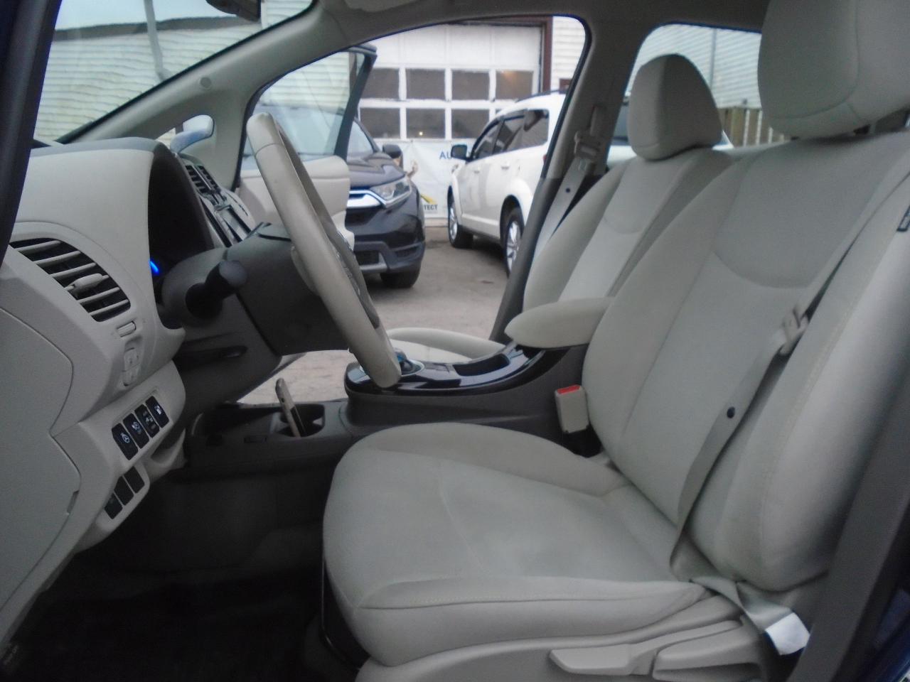 2016 Nissan Leaf Electric 4dr HB SV - Photo #18