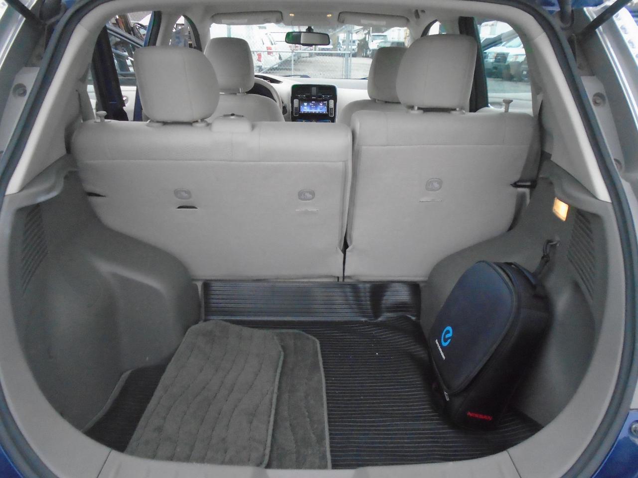 2016 Nissan Leaf Electric 4dr HB SV - Photo #21
