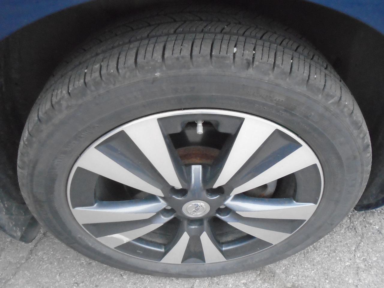 2016 Nissan Leaf Electric 4dr HB SV - Photo #24