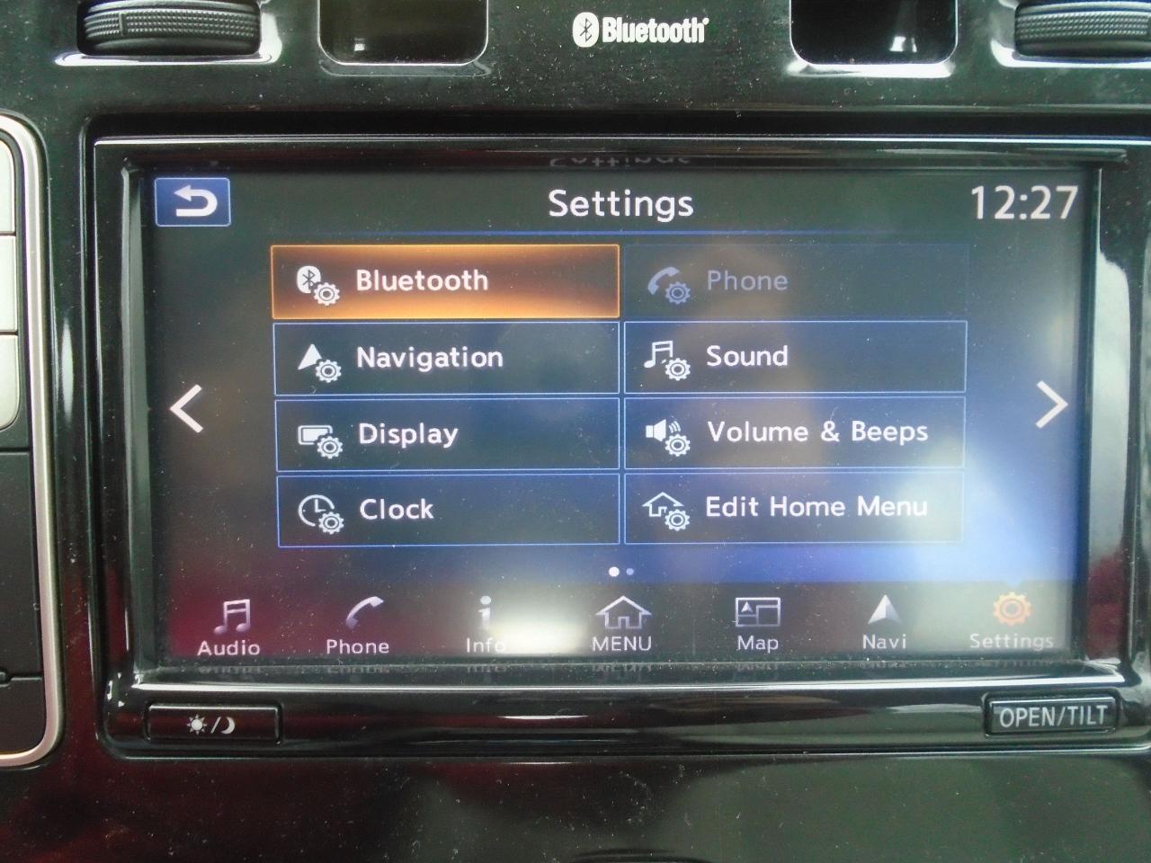 2016 Nissan Leaf Electric 4dr HB SV - Photo #21