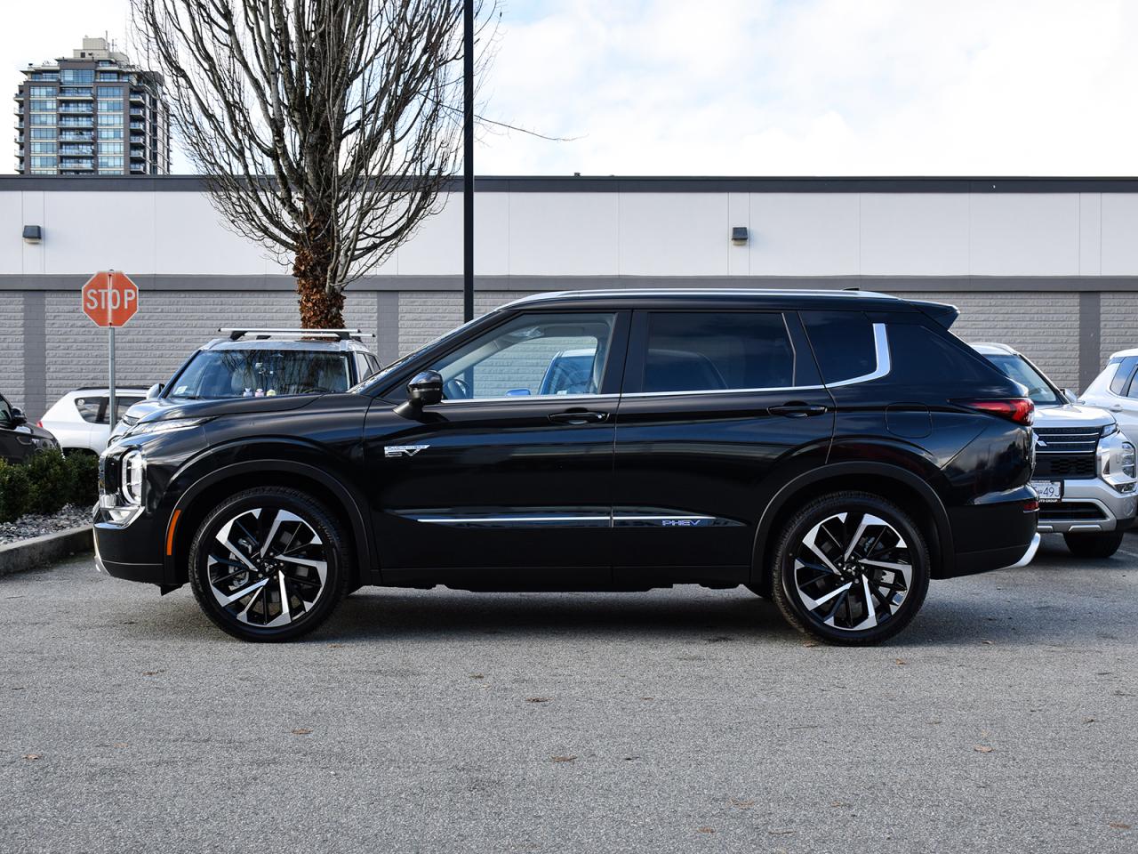 New 2025 Mitsubishi Outlander Phev SEL - Panoramic Sunroof, Power Liftgate, Leather for sale in Coquitlam, BC