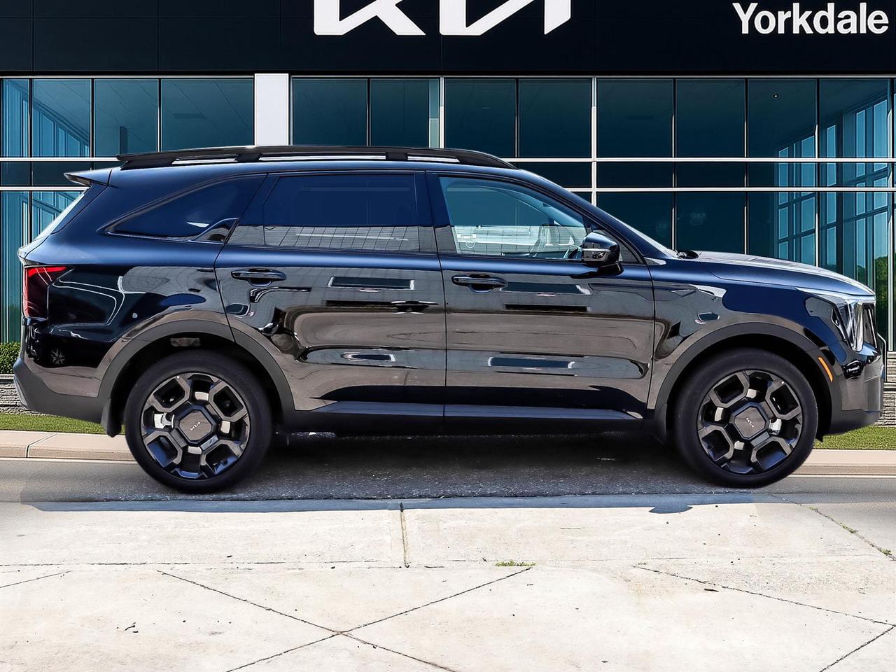2025 Kia Sorento 2.5T X-Line Photo2