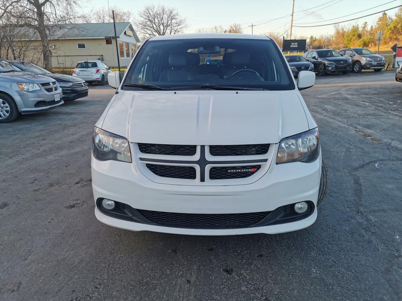 2018 Dodge Grand Caravan GT - Photo #2