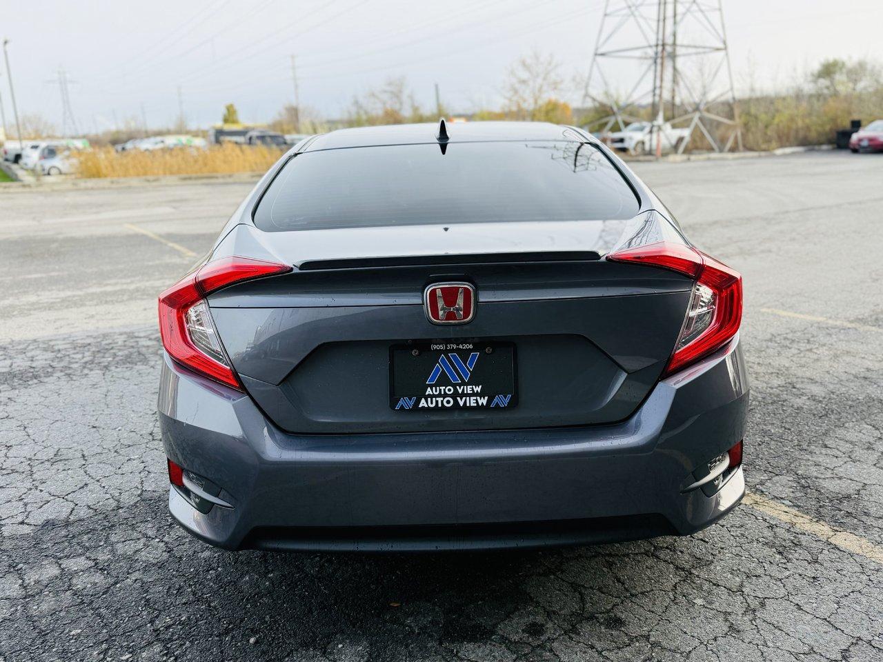 2018 Honda Civic Touring **FULL LOADED MODEL** - Photo #6