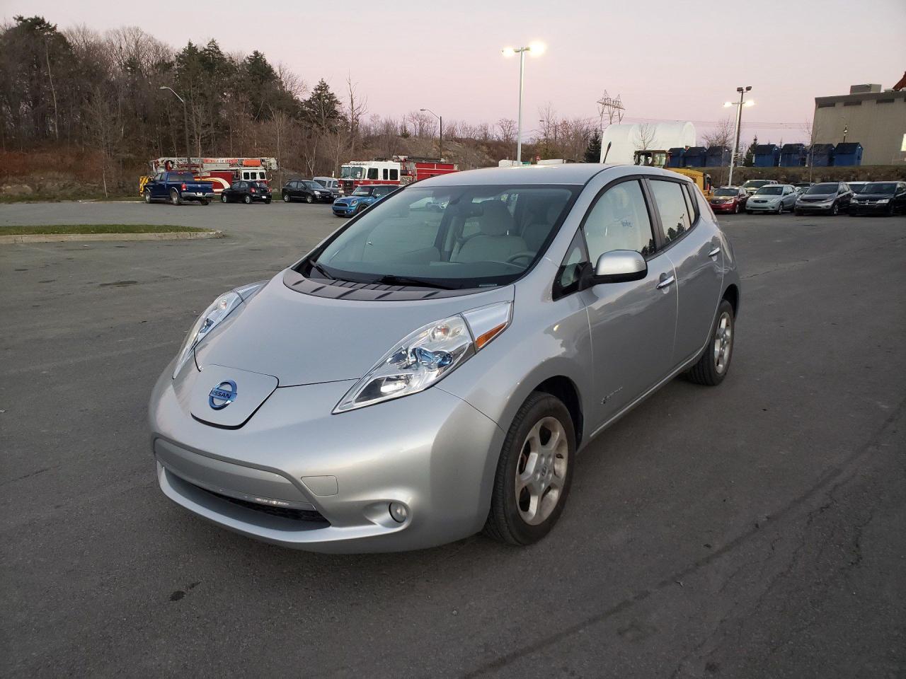 Used 2013 Nissan Leaf SV for sale in Saint Henri de Lévis, QC