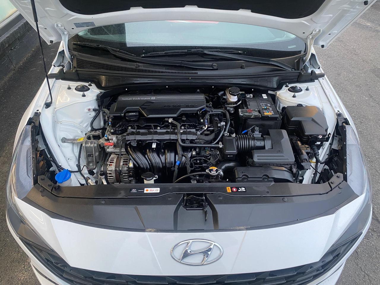 2022 Hyundai Elantra Preferred - Photo #7