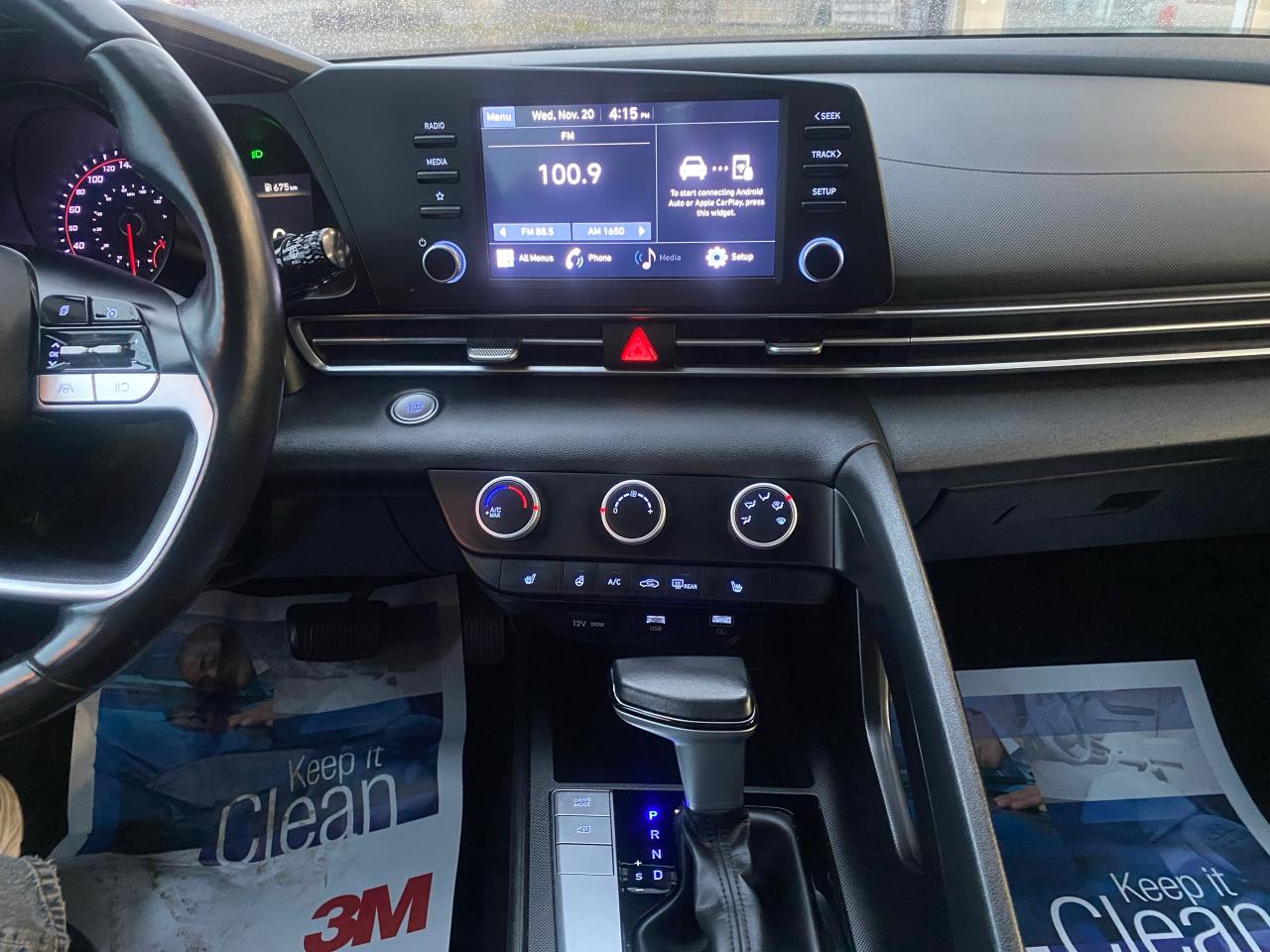 2022 Hyundai Elantra Preferred - Photo #12