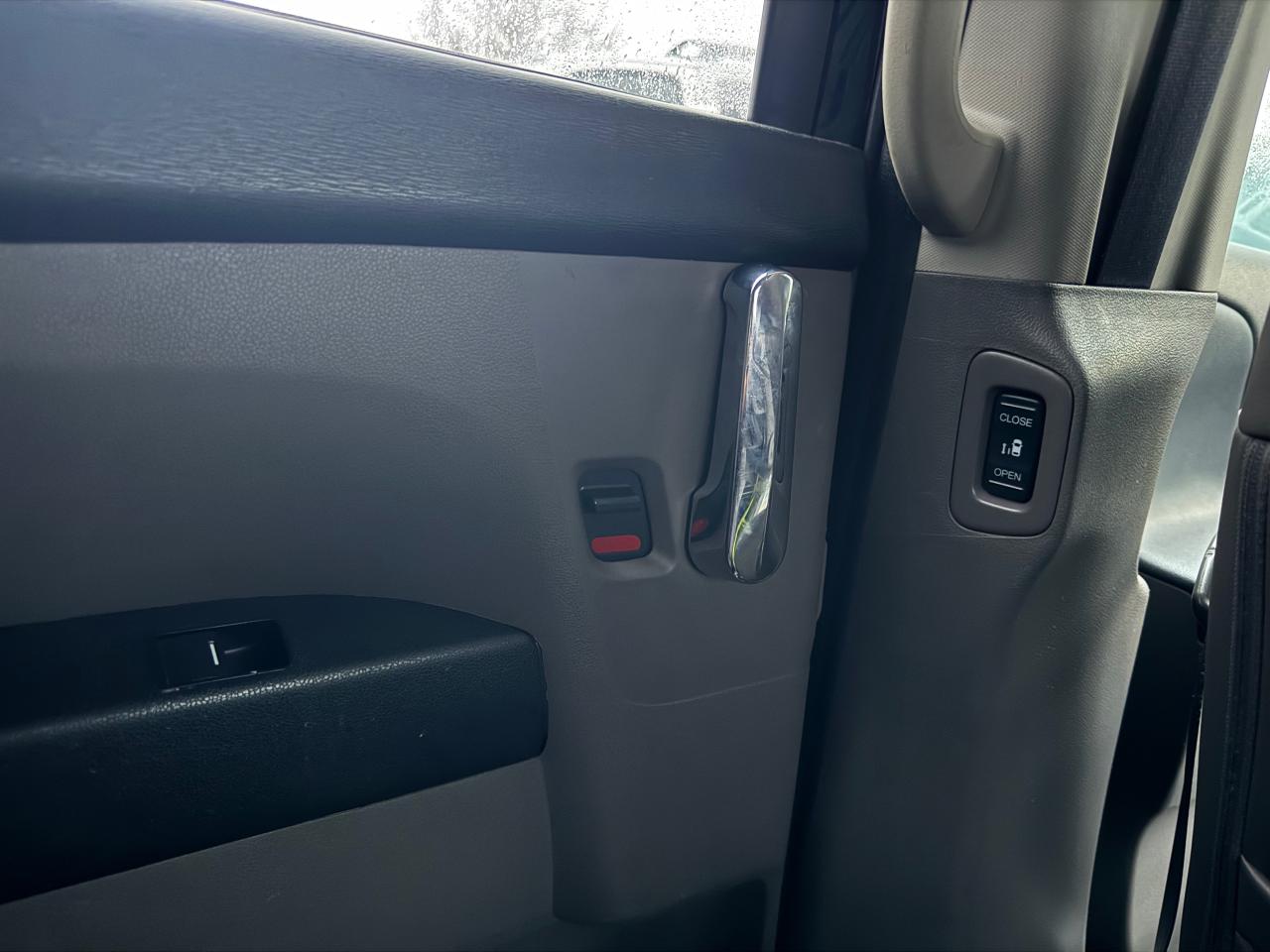 2016 Honda Odyssey EX-L - Photo #19
