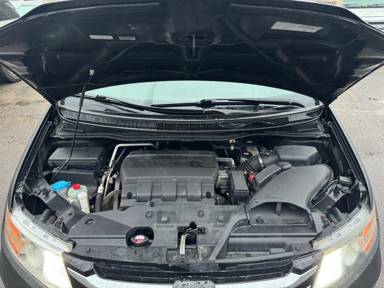 2016 Honda Odyssey EX-L - Photo #2