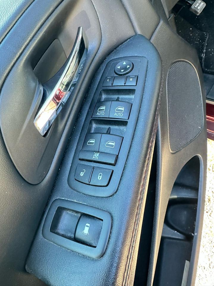2019 Dodge Grand Caravan 35th Anniversary - Photo #10