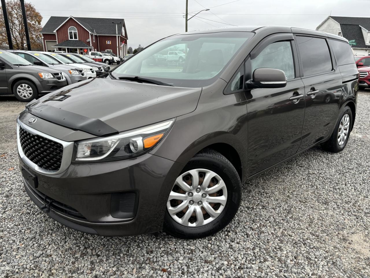 Used 2015 Kia Sedona L Clean Van!! for sale in Dunnville, ON