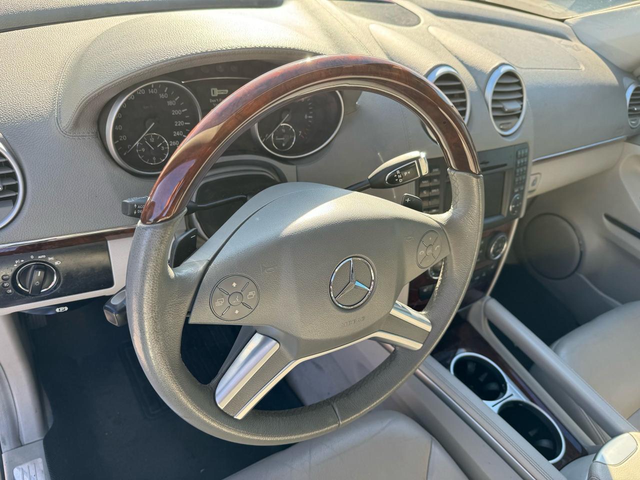 2009 Mercedes-Benz GL-Class 4.6L - Photo #9