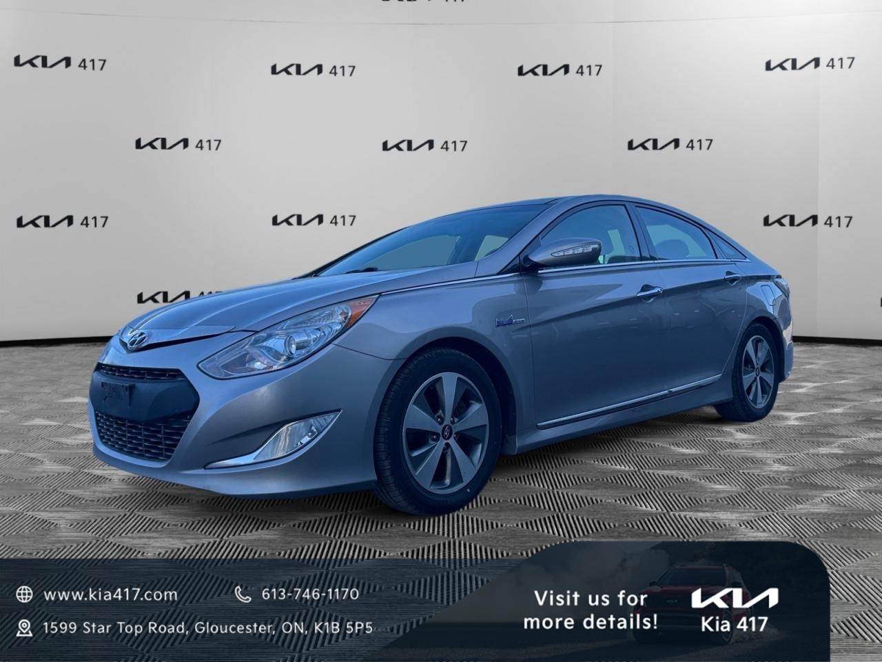 Used 2011 Hyundai Sonata Hybrid Premium HYBRID | PREMIUM PACKAGE | PANORAMIC ROOF | LEATHER | NAVIGATION | PREMIUM SOUND SYSTEM for sale in Gloucester, ON