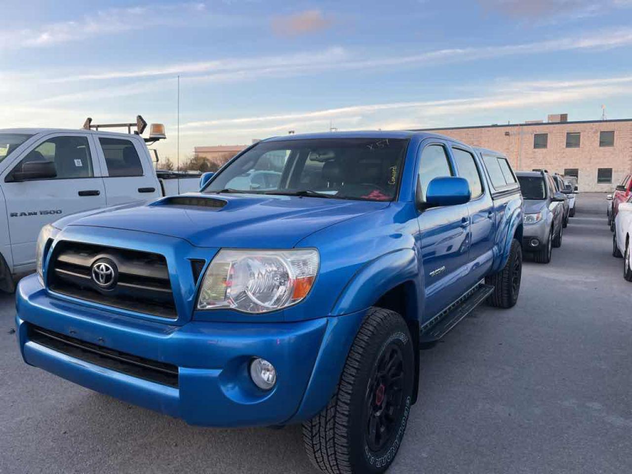 Used 2006 Toyota Tacoma double cab for sale in Innisfil, ON