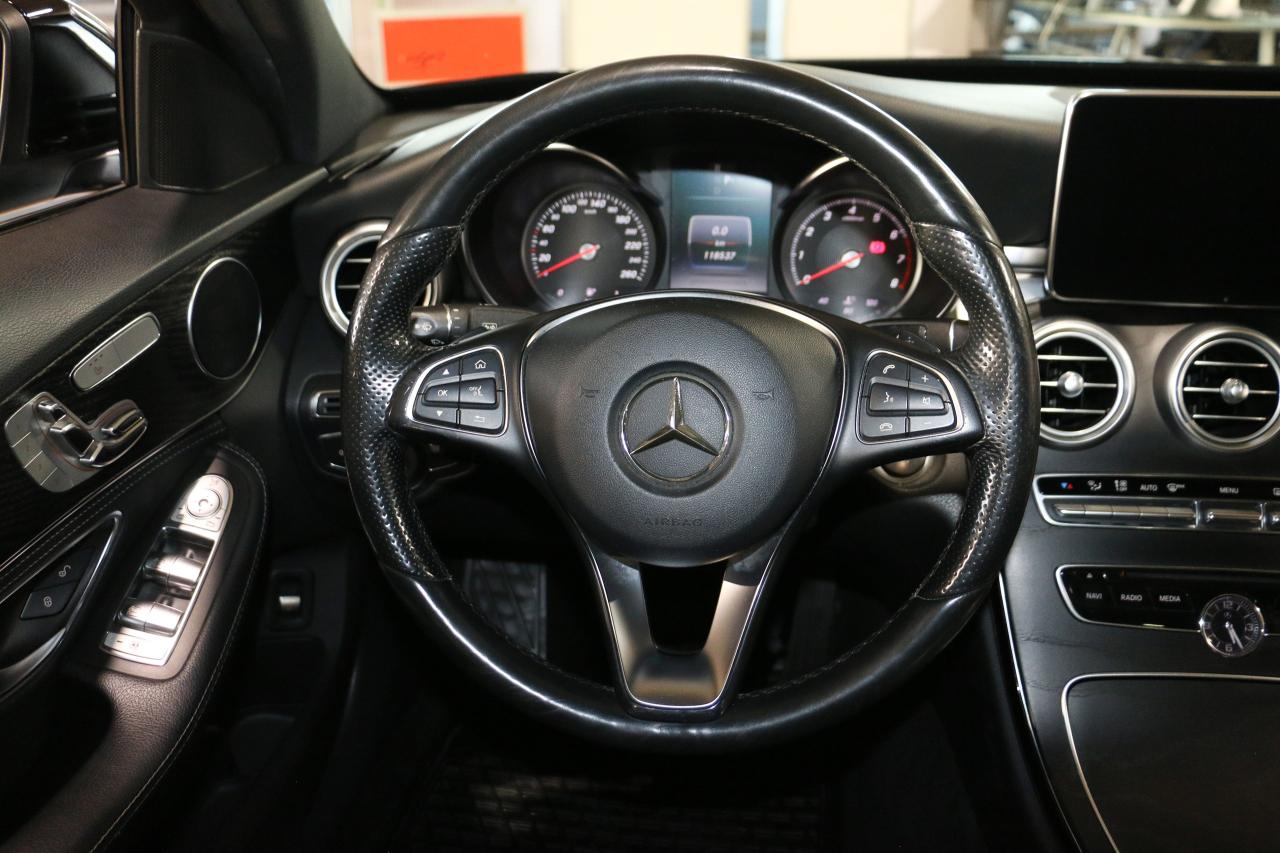 2016 Mercedes-Benz C-Class C300 4MATIC - AMG PKG|ONE OWNER|PANO|NAVI|CAMERA - Photo #12