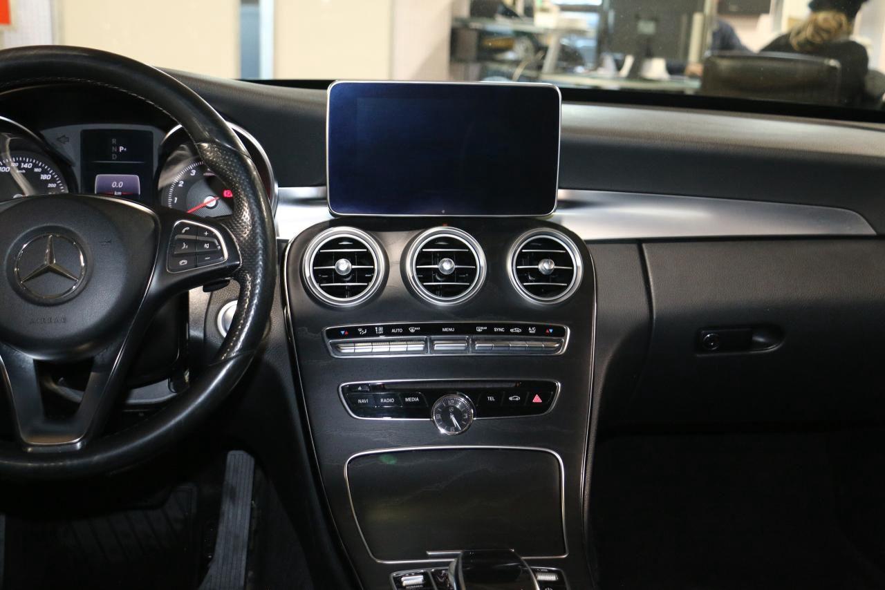 2016 Mercedes-Benz C-Class C300 4MATIC - AMG PKG|ONE OWNER|PANO|NAVI|CAMERA - Photo #13