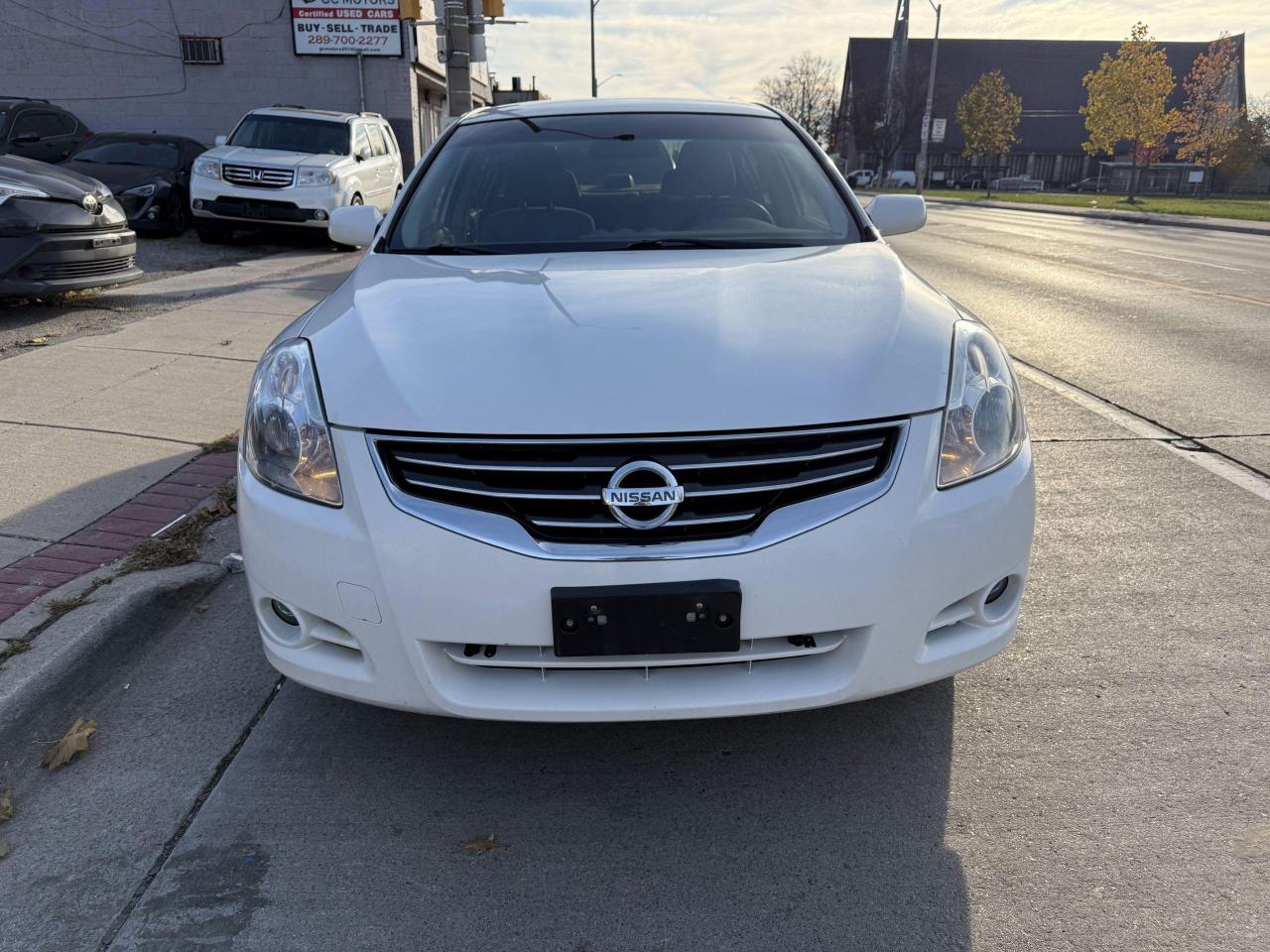 Used 2012 Nissan Altima 2.5 S for sale in Hamilton, ON