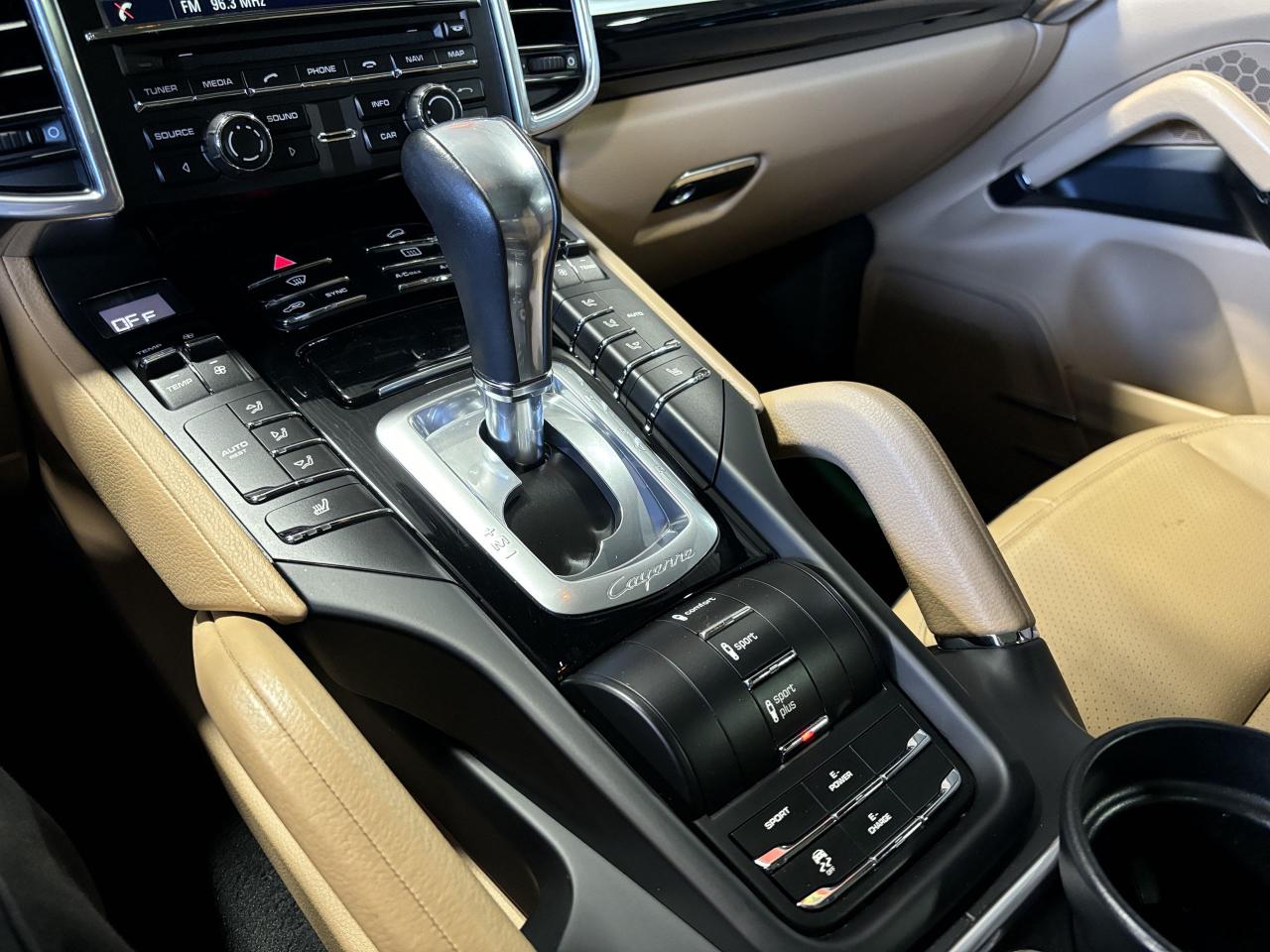2016 Porsche Cayenne S E-Hybrid|AWD|NAV|PANOROOF|BEIGELEATHER|BACKCAM|+ - Photo #26