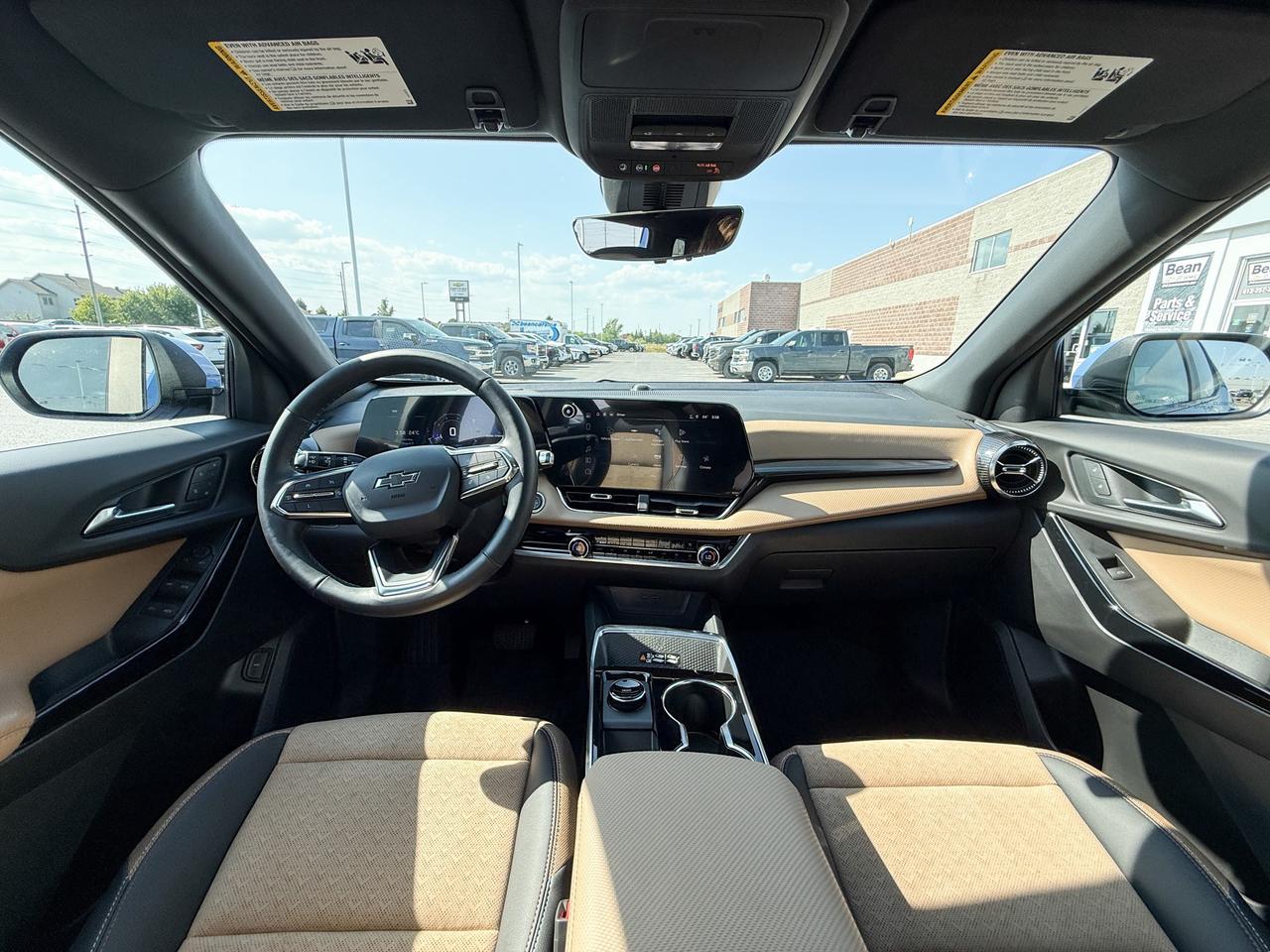 2025 Chevrolet Equinox ACTIV 1.5L 4CYL WITH REMOTE START/ENTRY, SUNROOF, HEATED SEATS, HEATED STEERING WHEEL, VENTILATED SEATS, POWER LIFTGATE, HD SURROUND VISION Photo